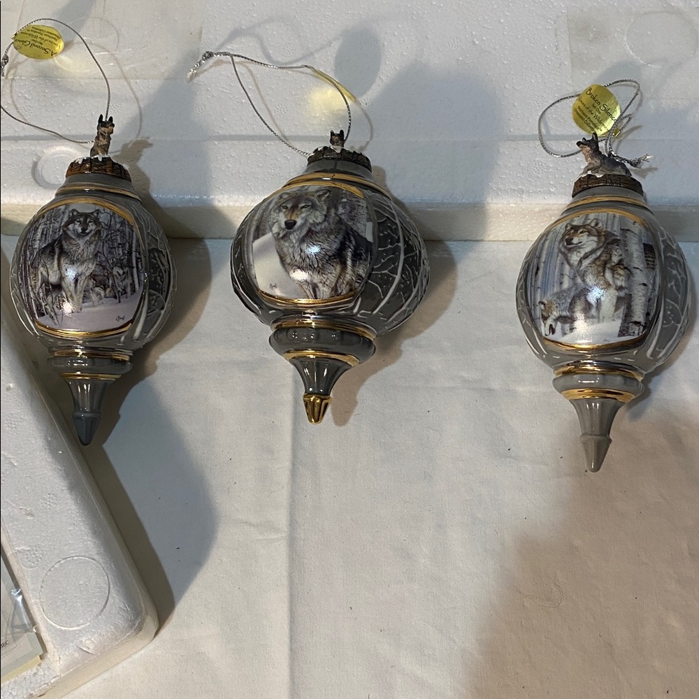 Bradford Editions Wolf Ornaments Set of 3 First Issue in the Series 2000